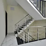 Oyo Hotel Dr Greens