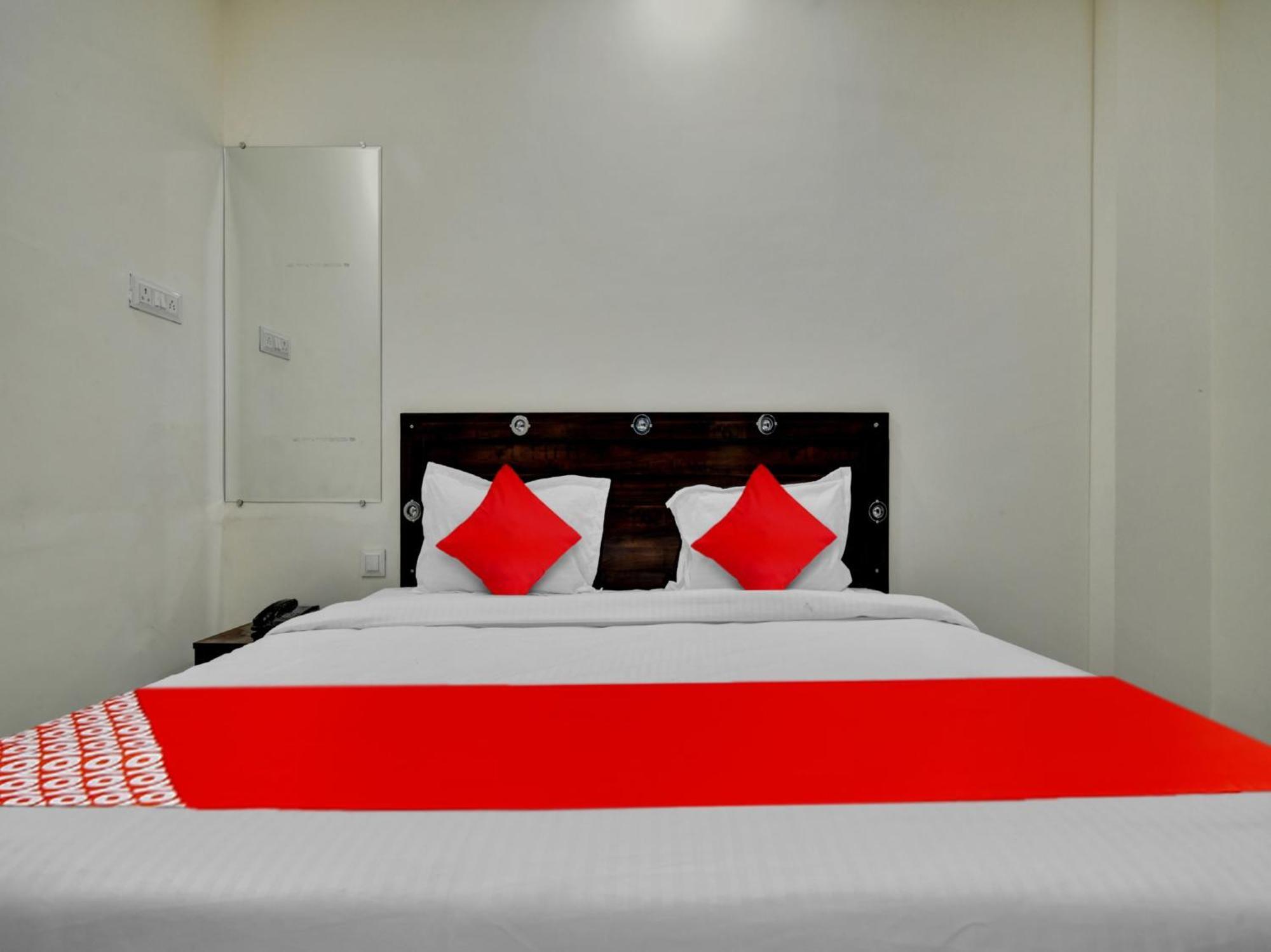 Hotel Oyo Dr Greens