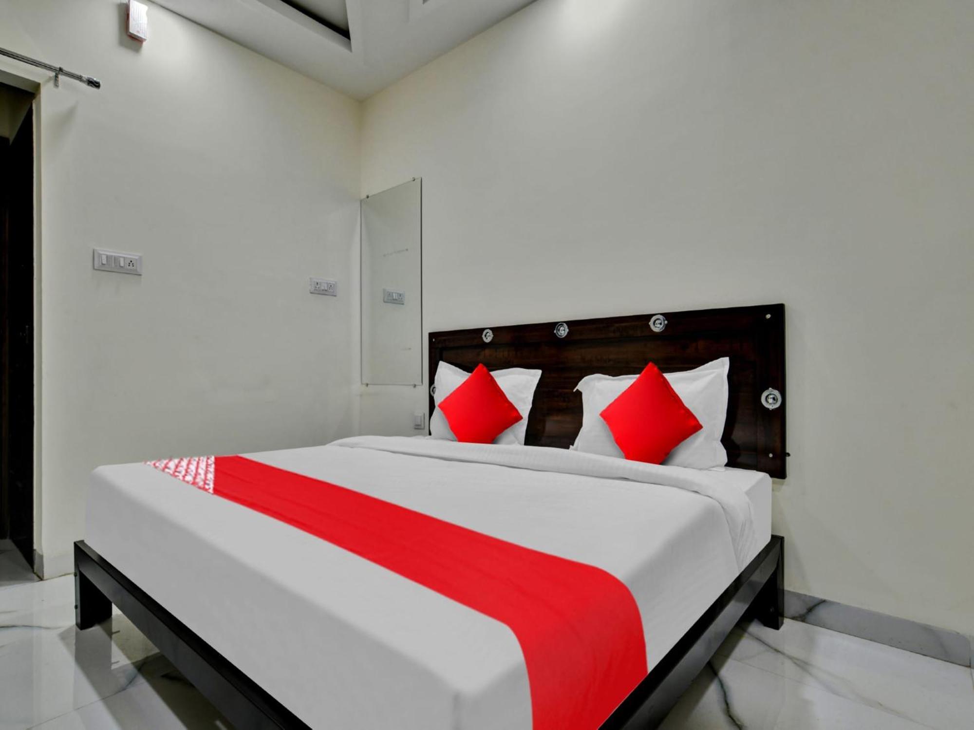 Oyo Dr Greens 3*